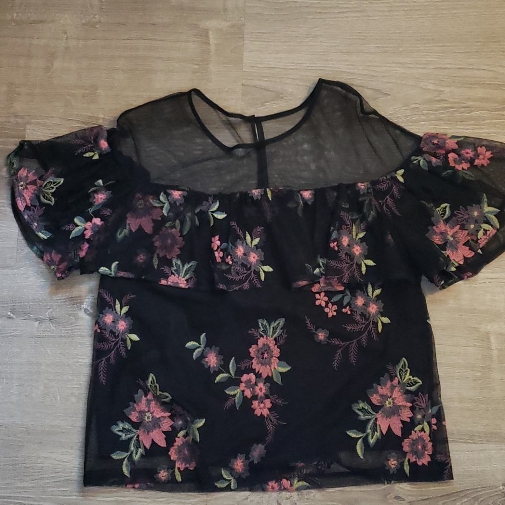 BB Dakota Black Floral Mesh Blouse